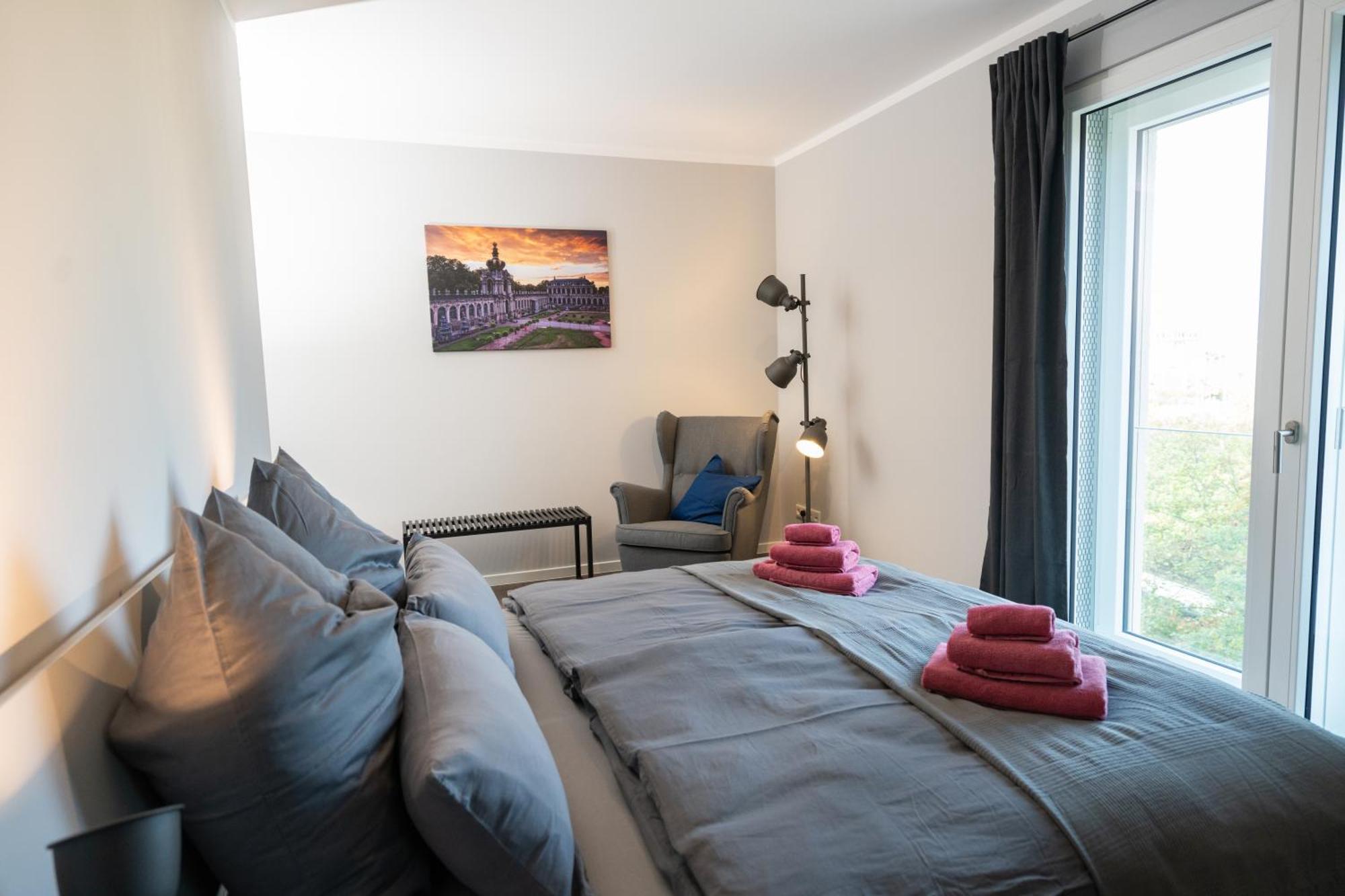 Cozy City Dream Apartment Mit Terrasse Und Parkplatz - 90M² Дрезден Экстерьер фото